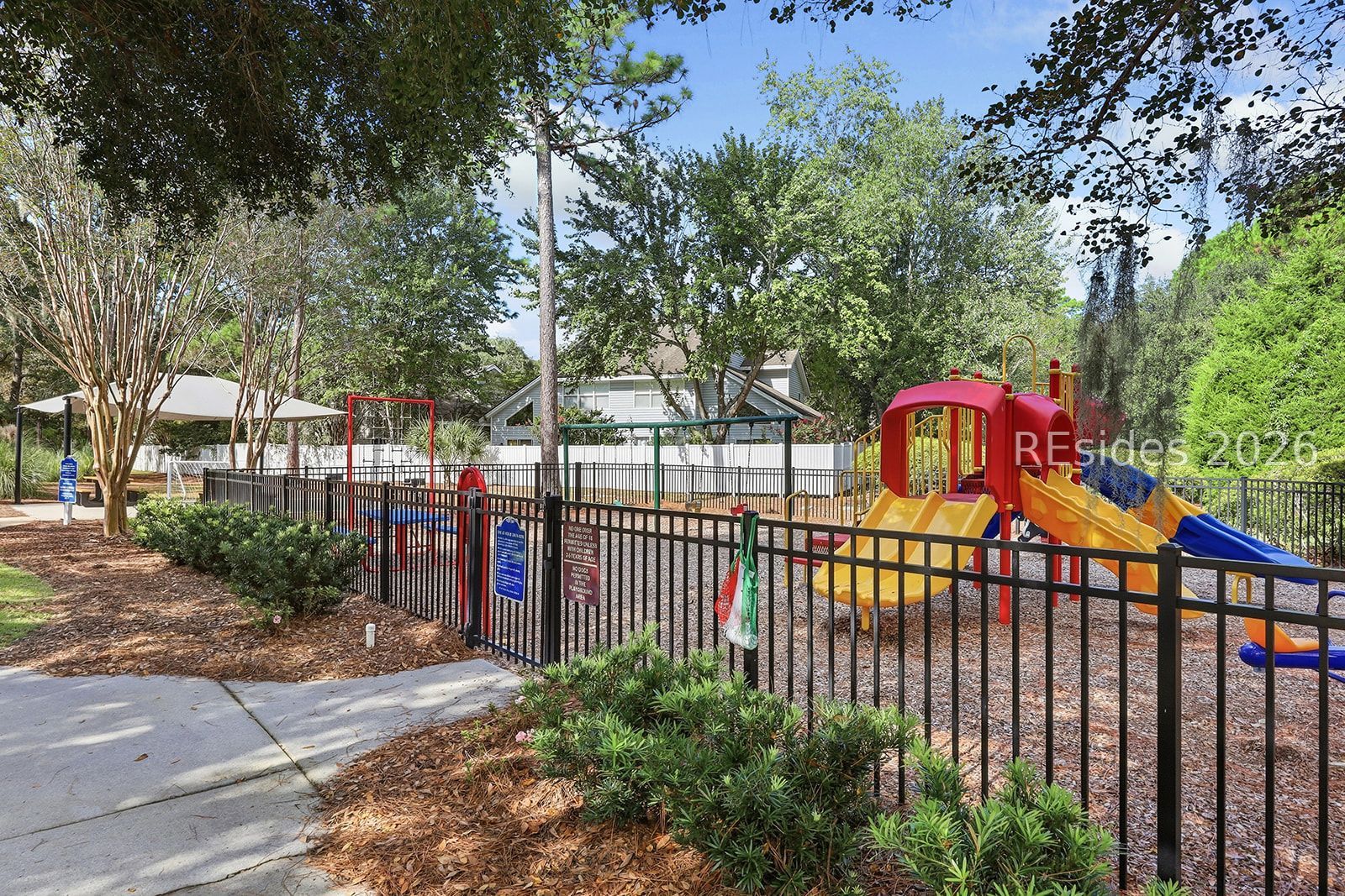 1 Lake Linden Court