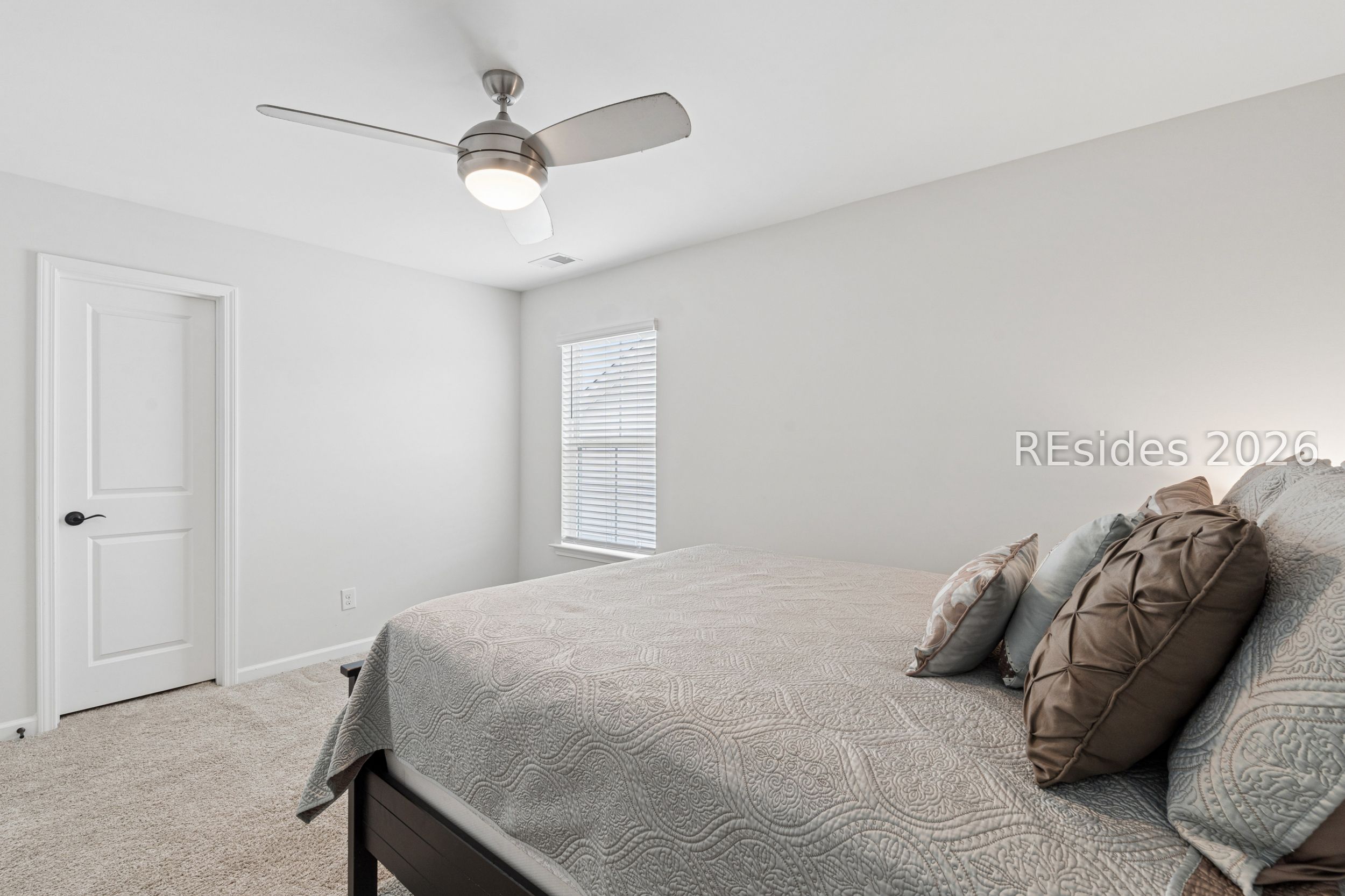 6 Benton Circle