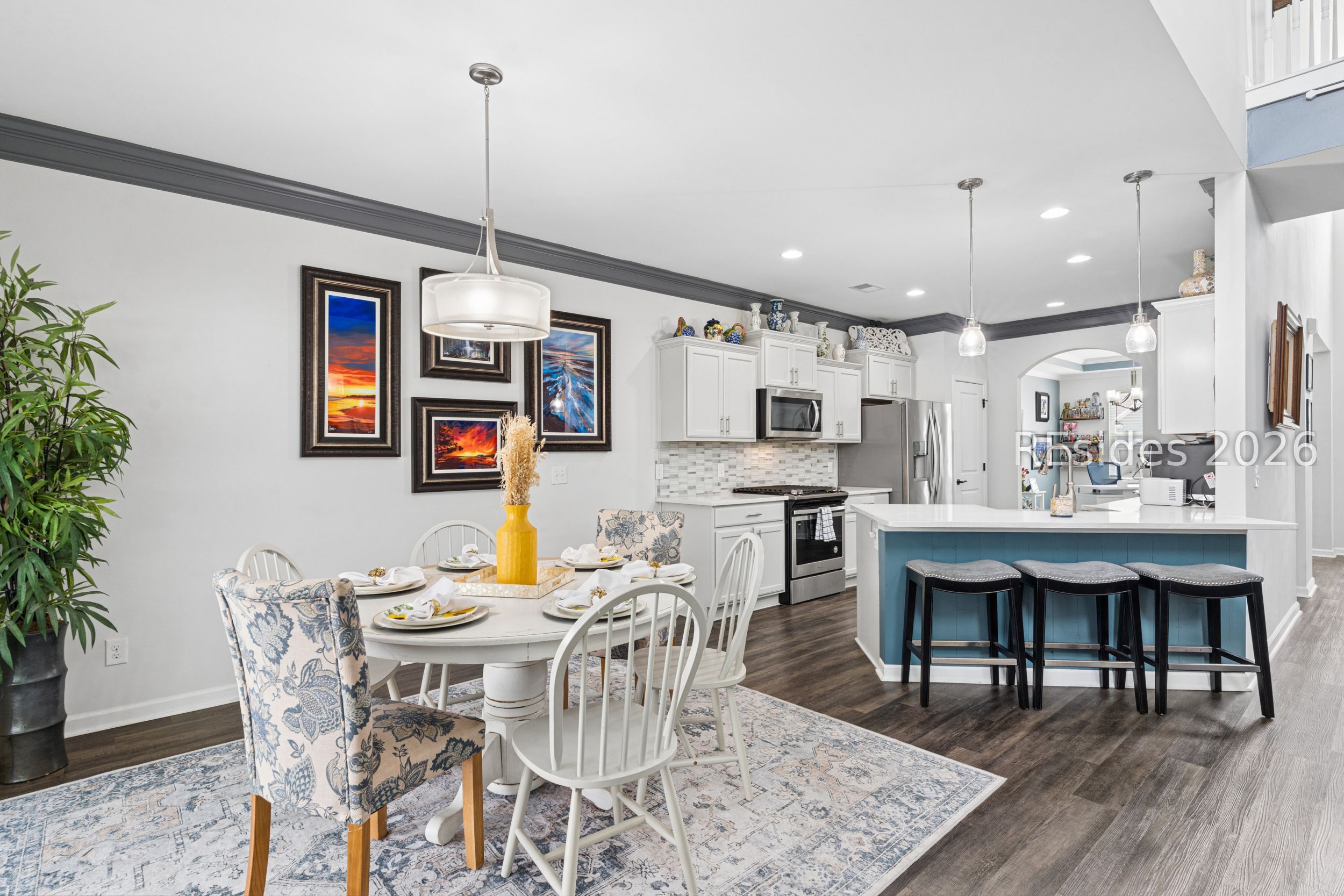 6 Benton Circle
