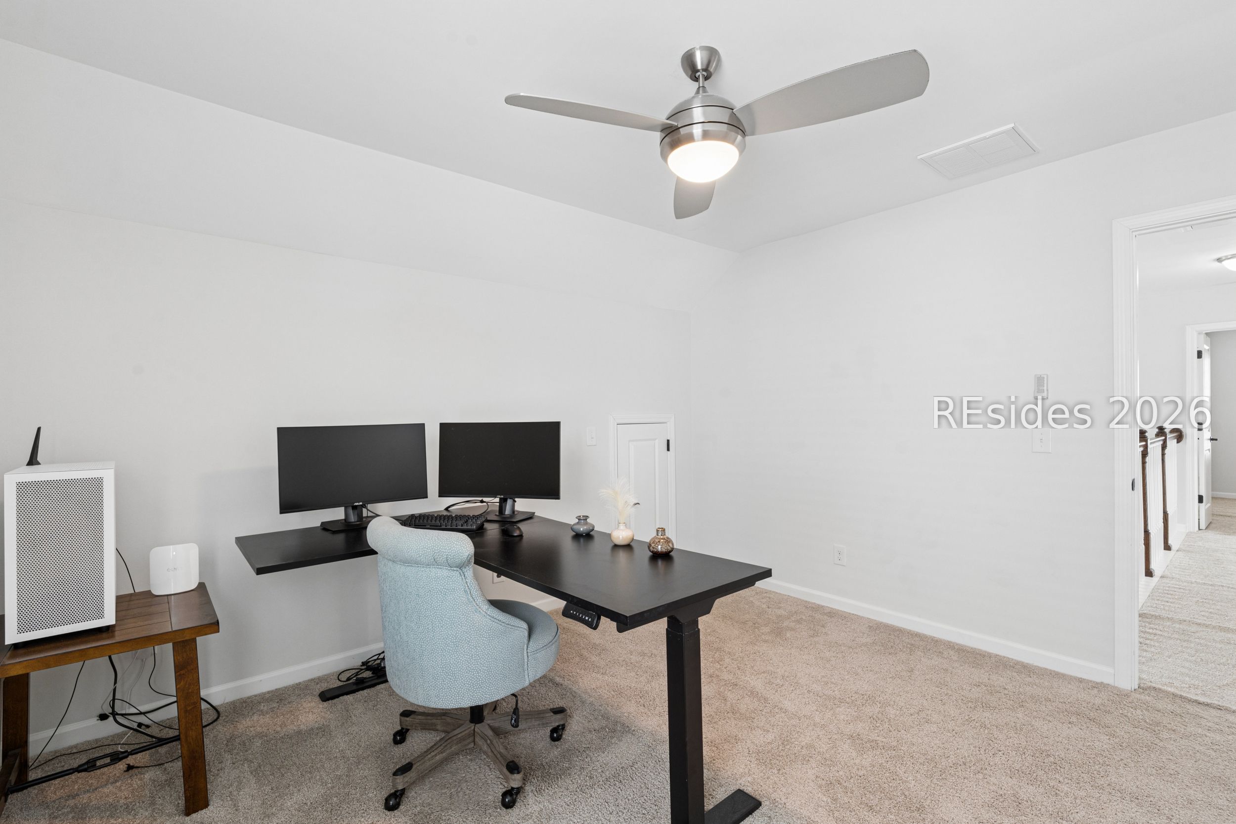 6 Benton Circle