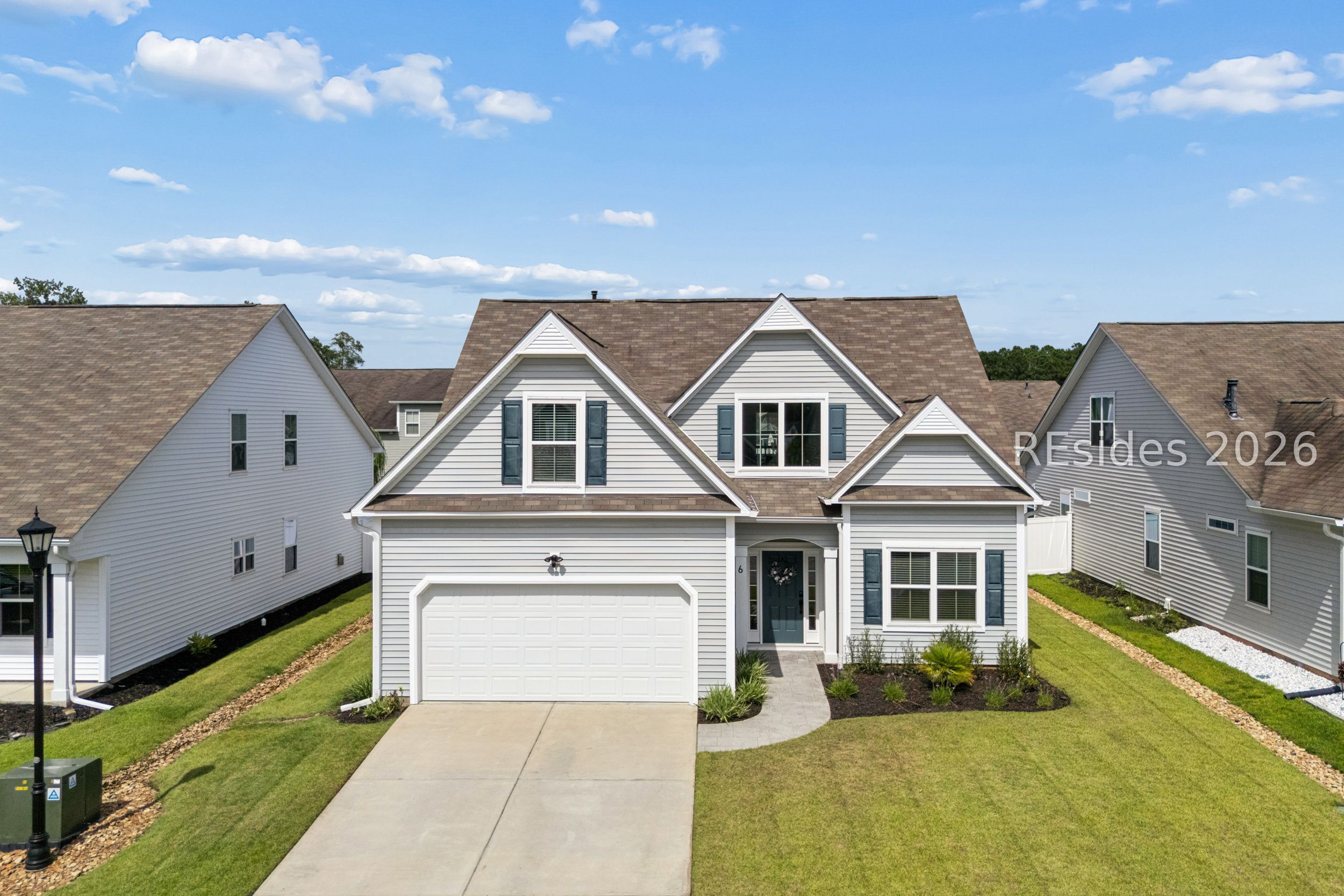6 Benton Circle