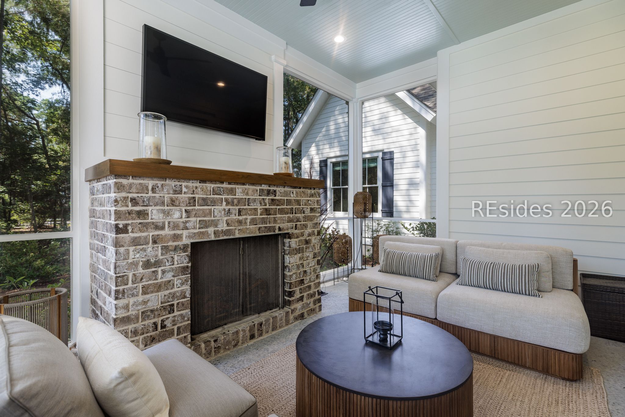 14 Heron Point