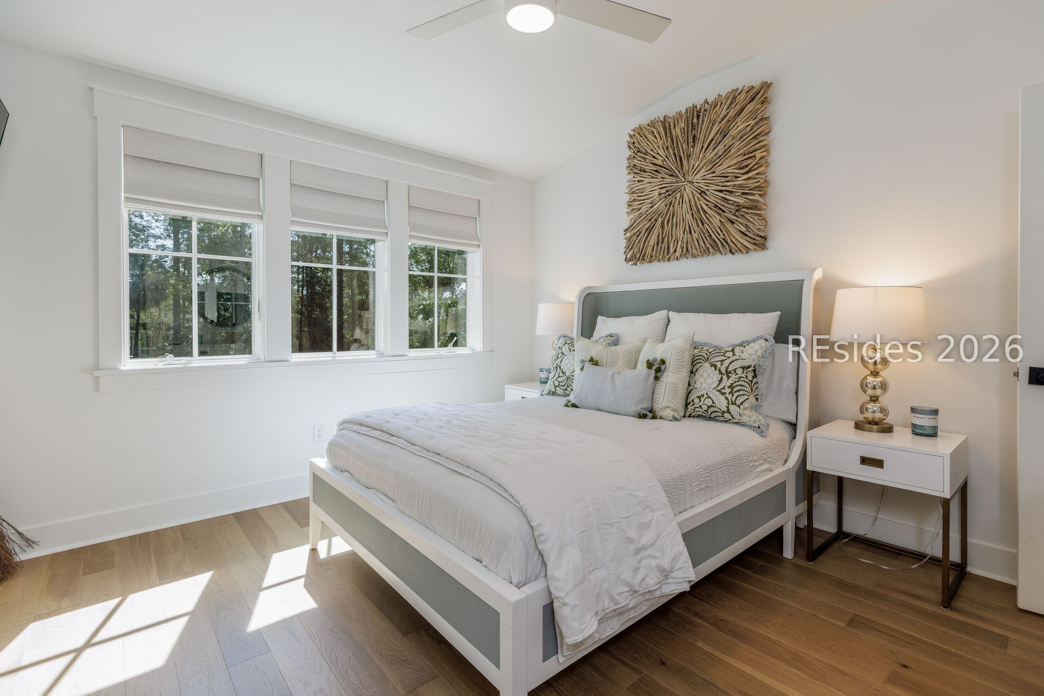 14 Heron Point