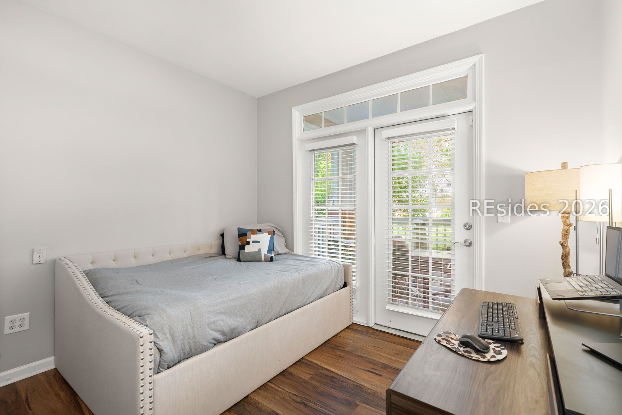 45 Sycamore Avenue Unit: 1116