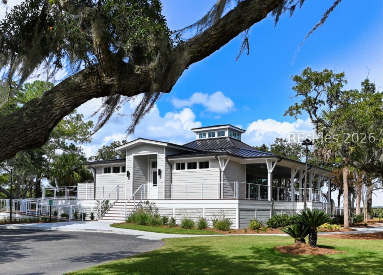 190 Sumter Square
