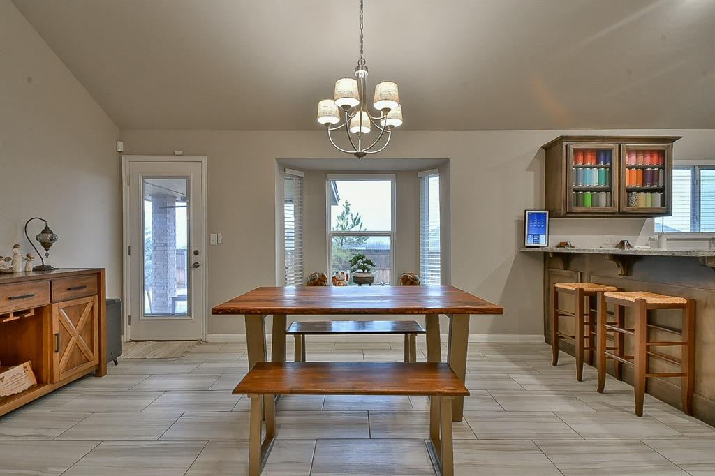 4805 Apatite Bluff Drive