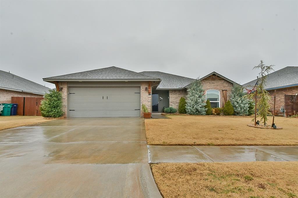 4805 Apatite Bluff Drive