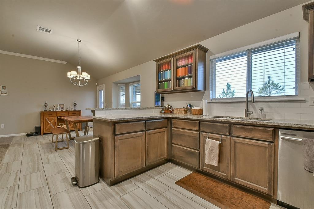 4805 Apatite Bluff Drive