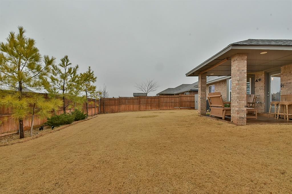 4805 Apatite Bluff Drive
