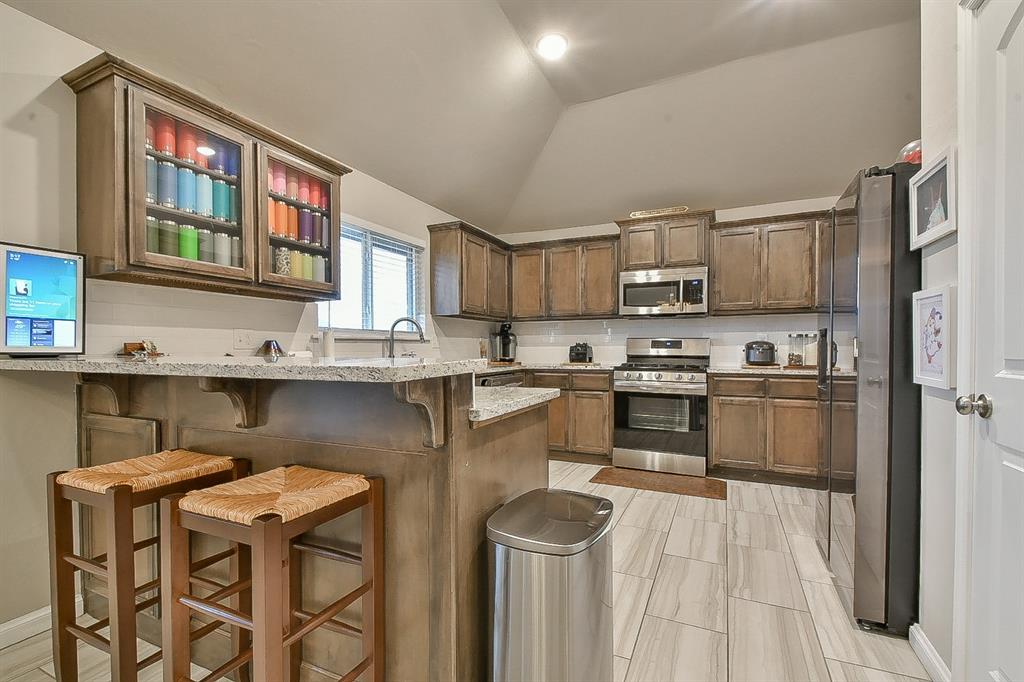 4805 Apatite Bluff Drive