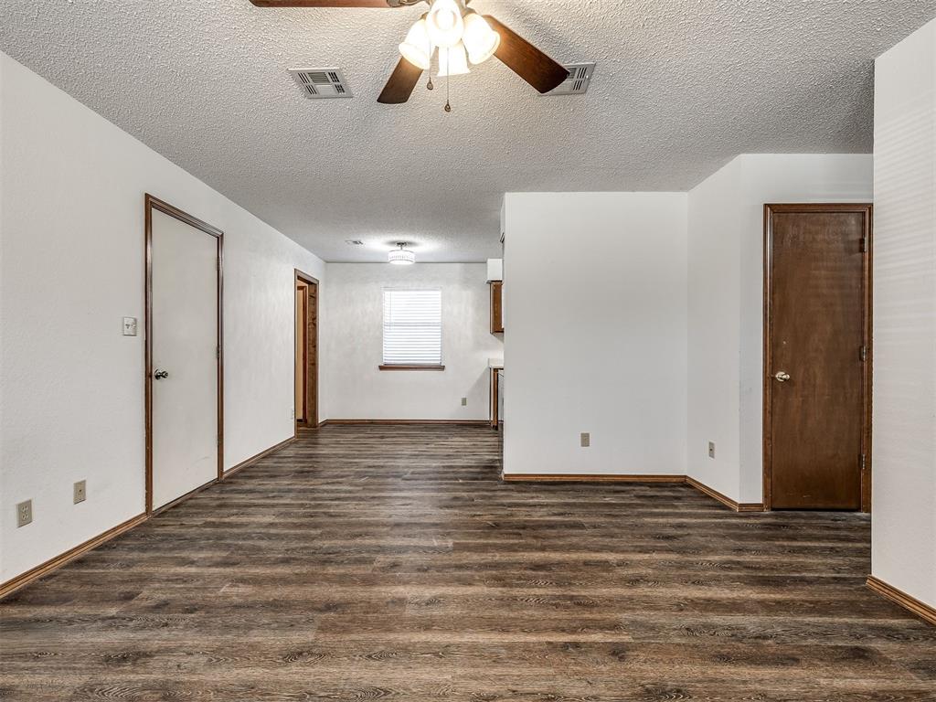 1812 Sunset Drive