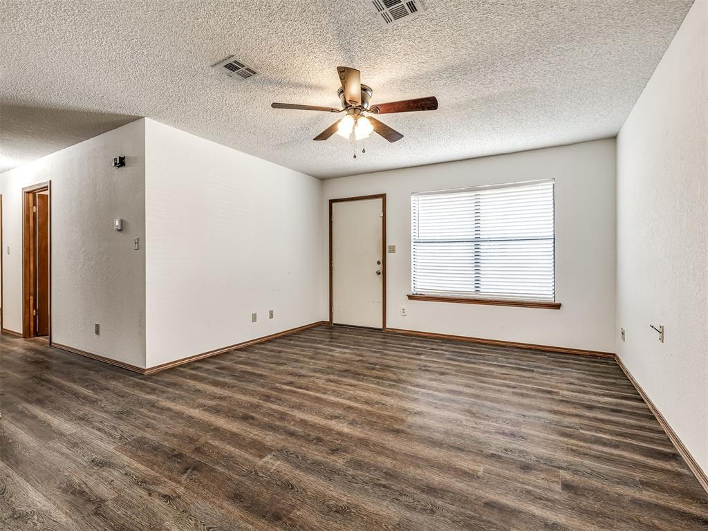 1812 Sunset Drive