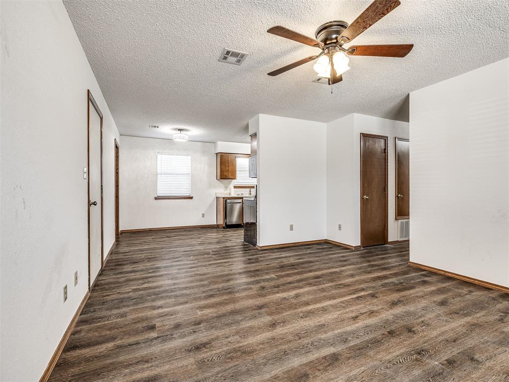 1812 Sunset Drive