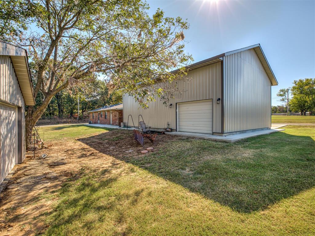 1812 Sunset Drive