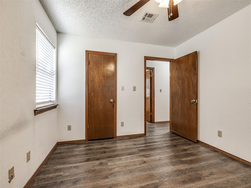 1812 Sunset Drive