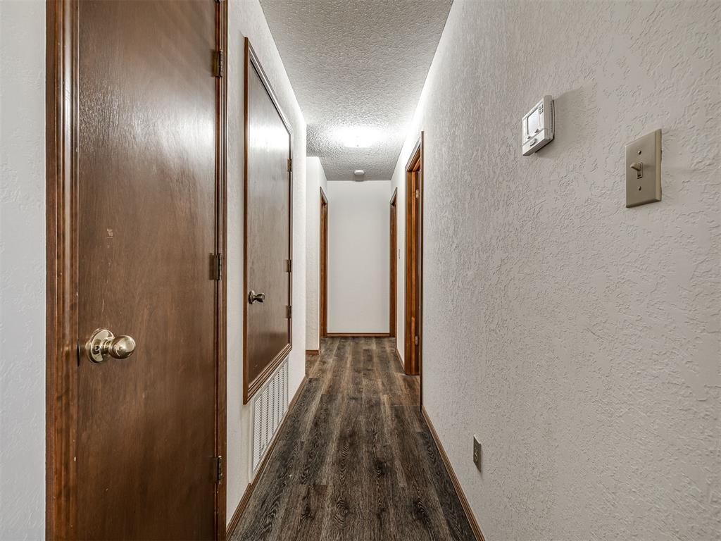 1812 Sunset Drive