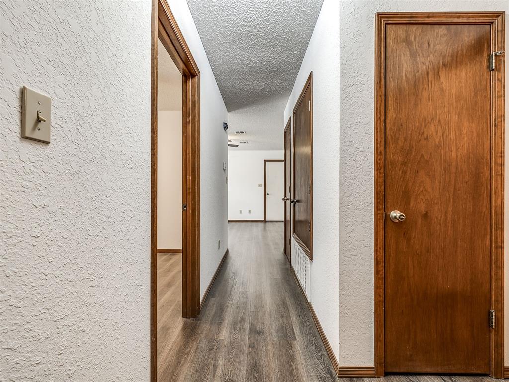 1812 Sunset Drive