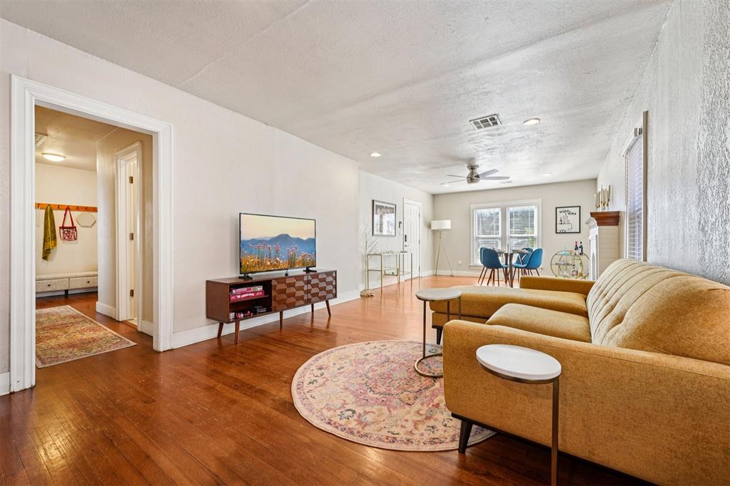 2857 NW 21st Street
