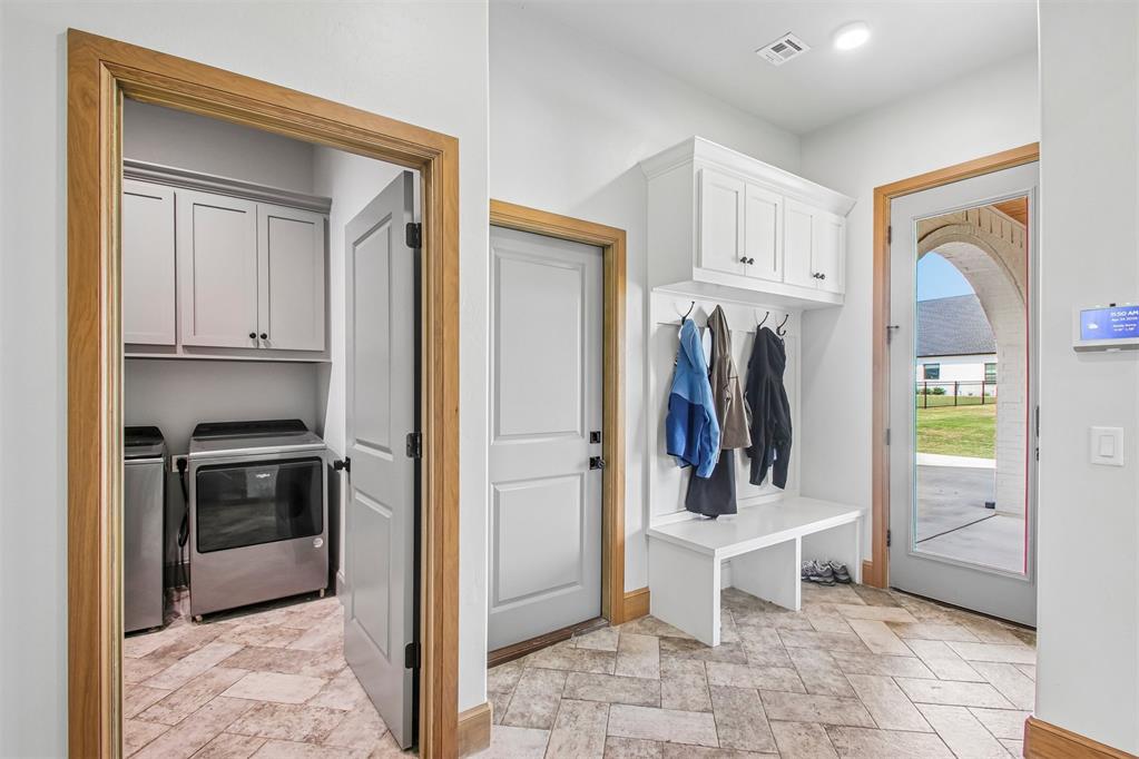 3387 Red Ridge Drive