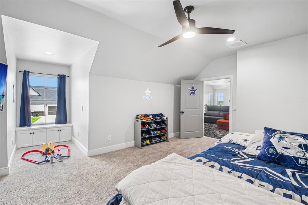 3387 Red Ridge Drive