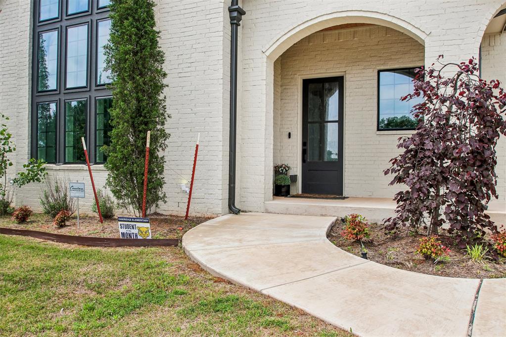 3387 Red Ridge Drive