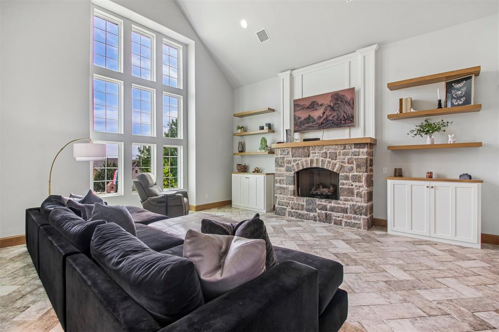 3387 Red Ridge Drive