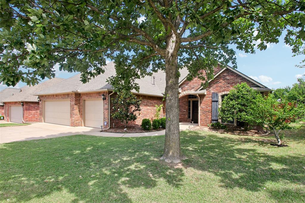 1833 Redland Drive