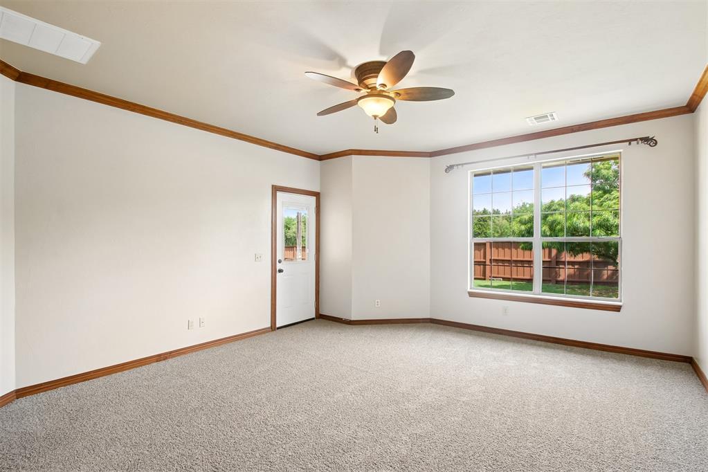 1833 Redland Drive