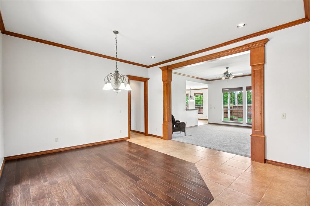 1833 Redland Drive