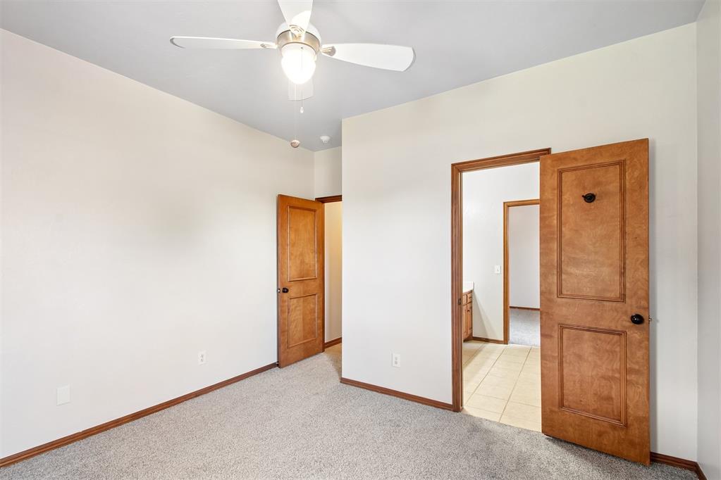 1833 Redland Drive