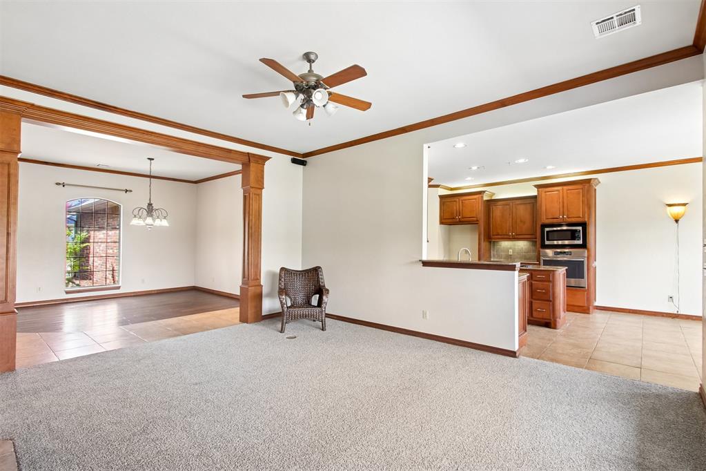 1833 Redland Drive