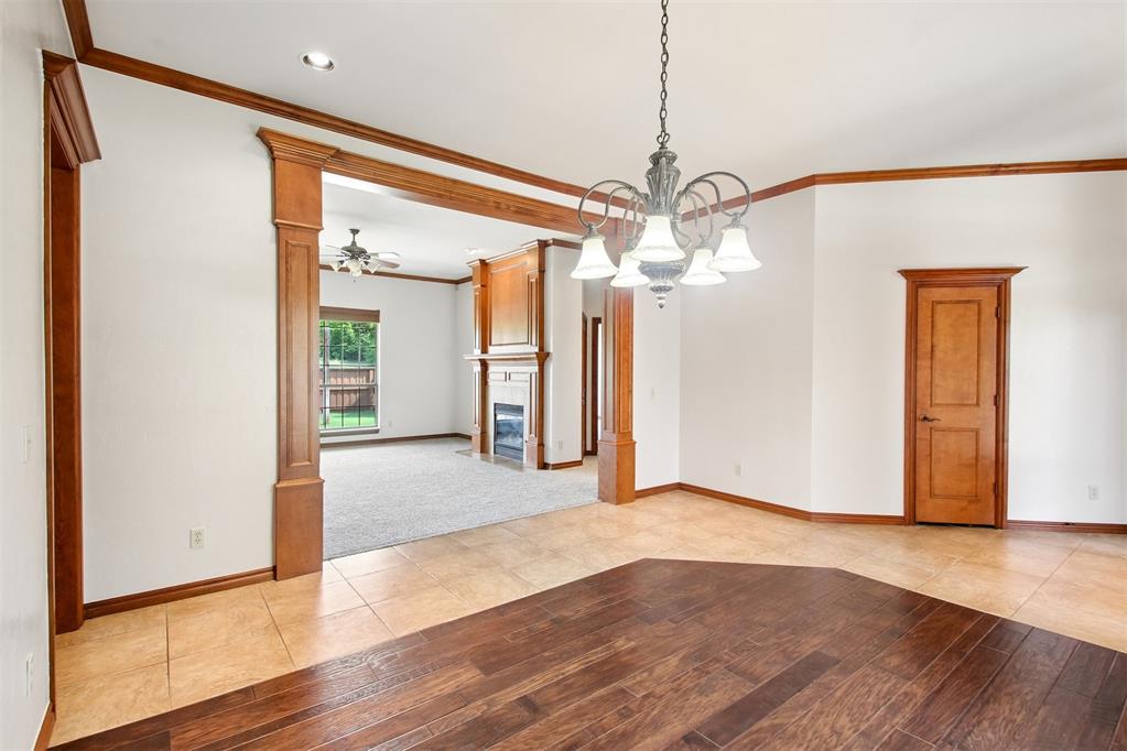 1833 Redland Drive