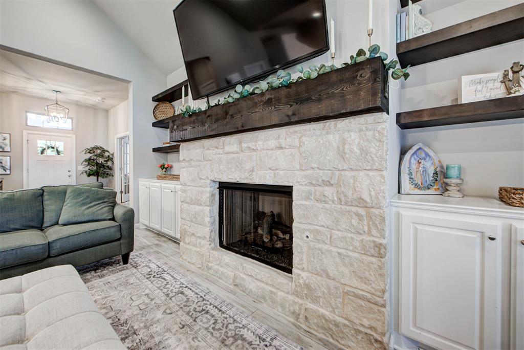 2409 Crystal Creek Drive