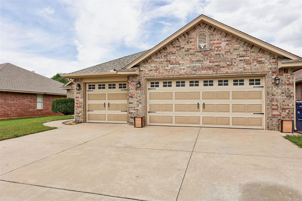 2633 SE 97th Street