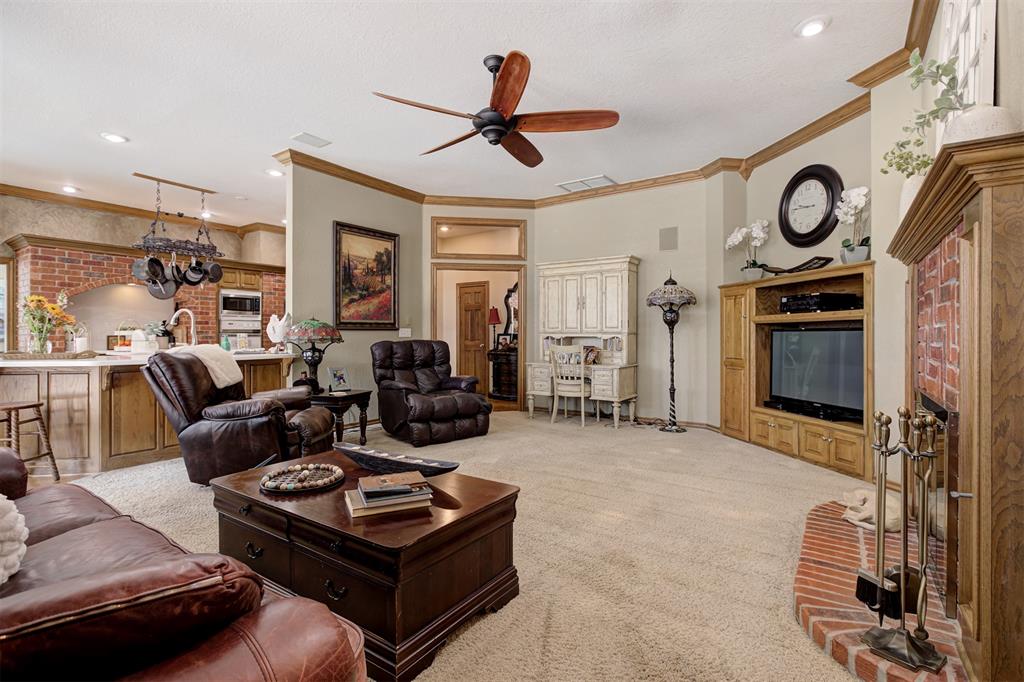 1079 Chaparral Drive