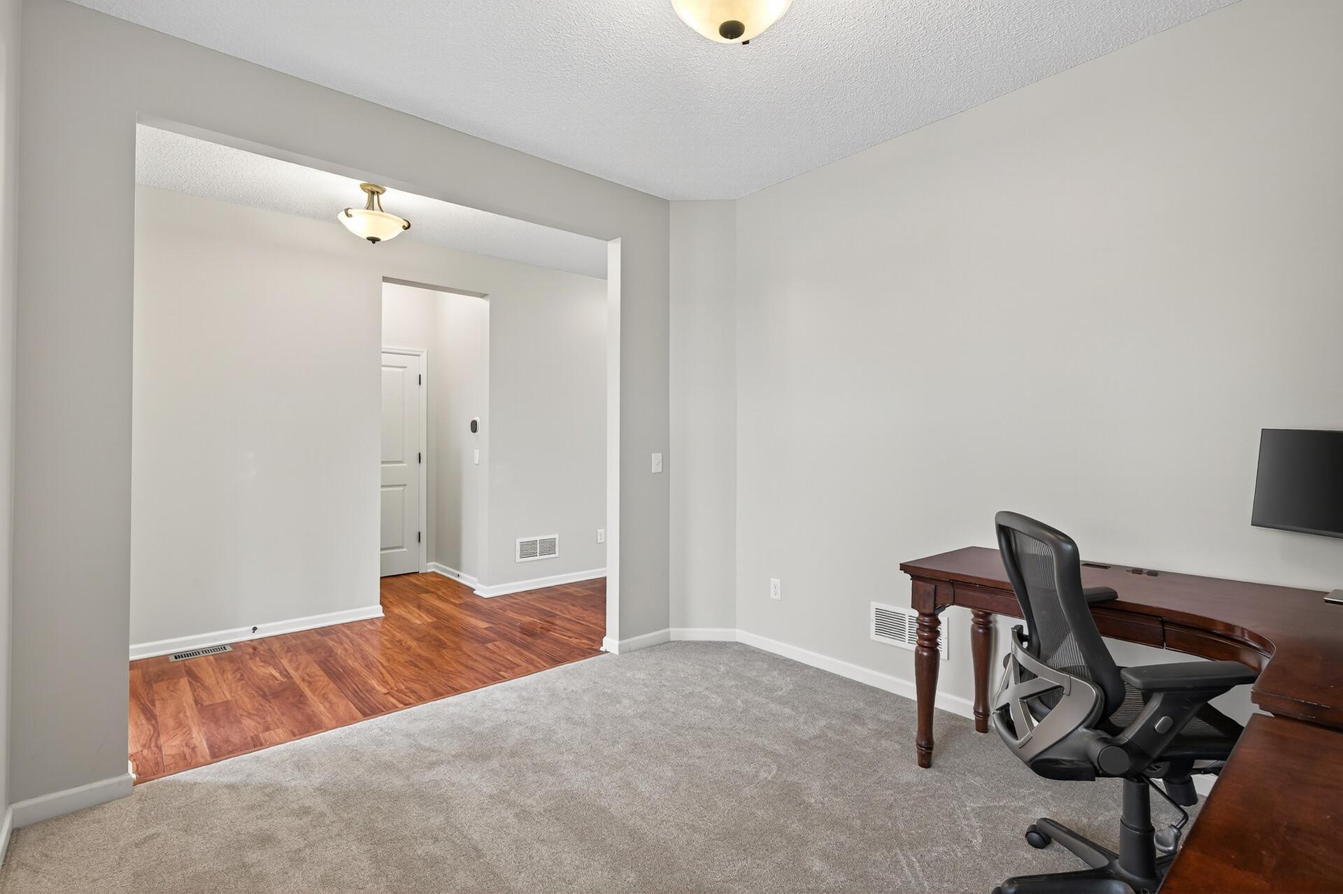 12424 73rd Street NE