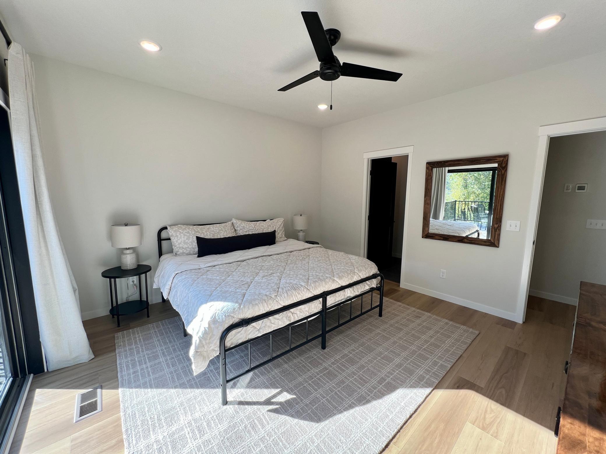 5529 Little Walnut Lane