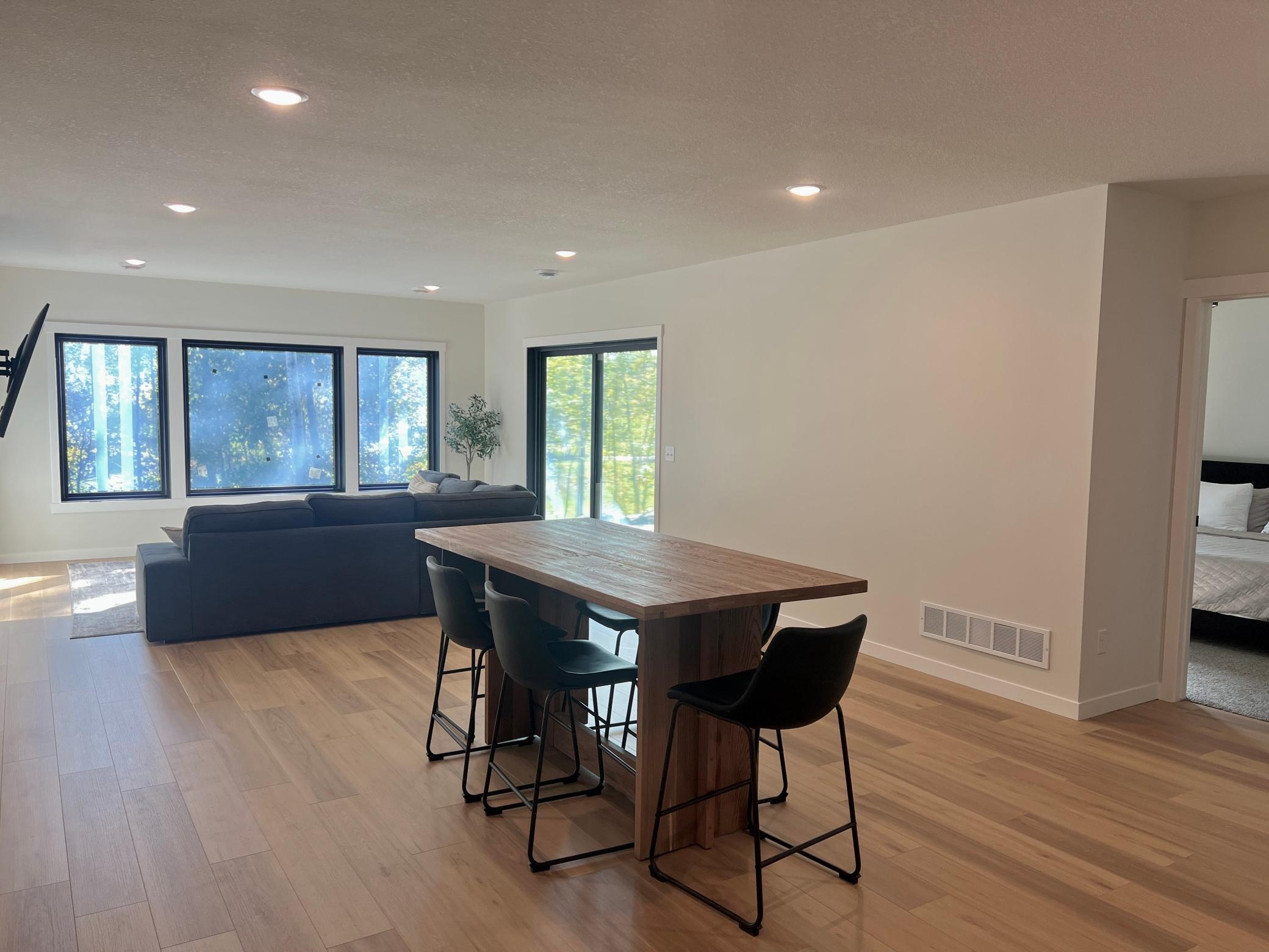 5529 Little Walnut Lane