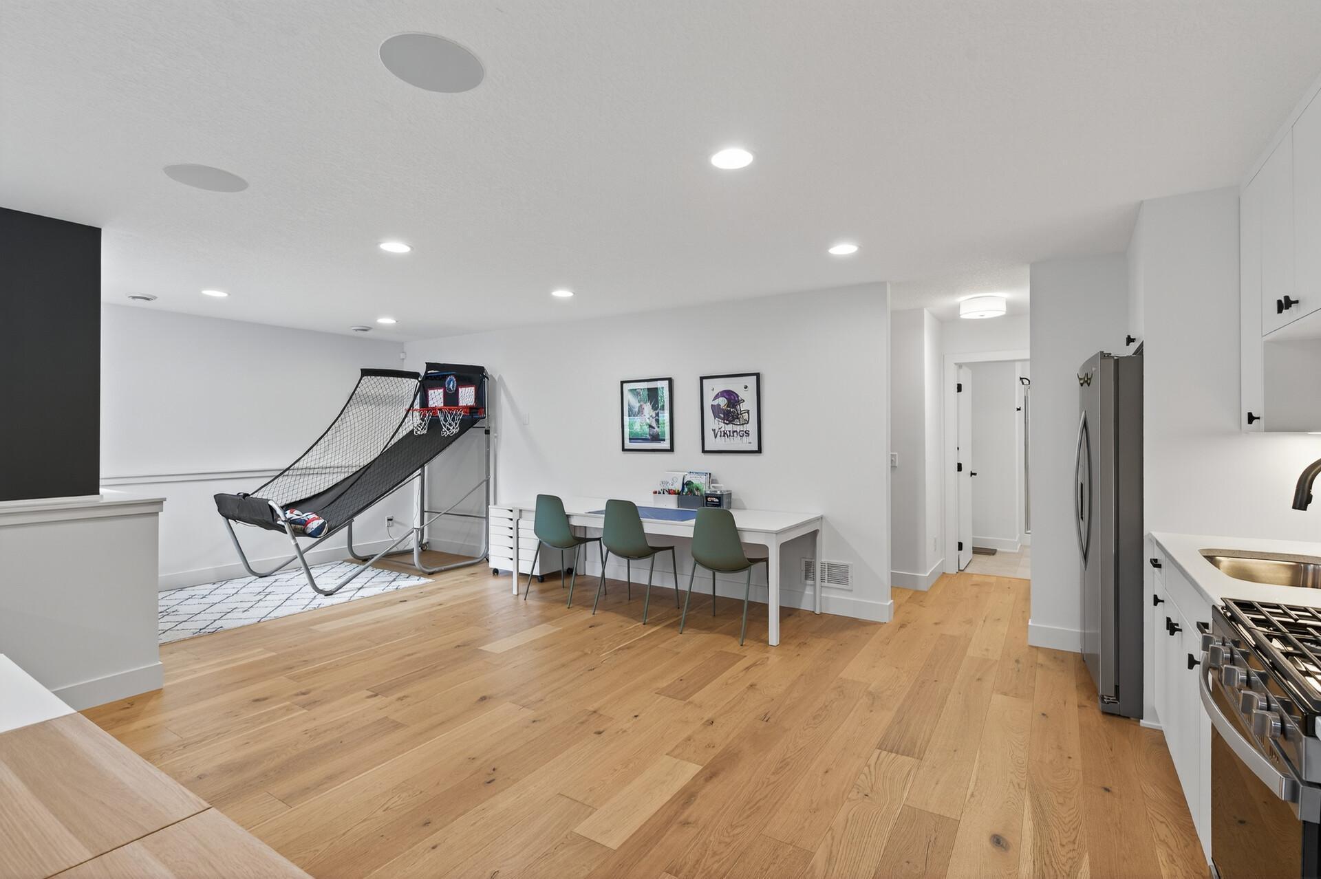 26390 Alexander Lane