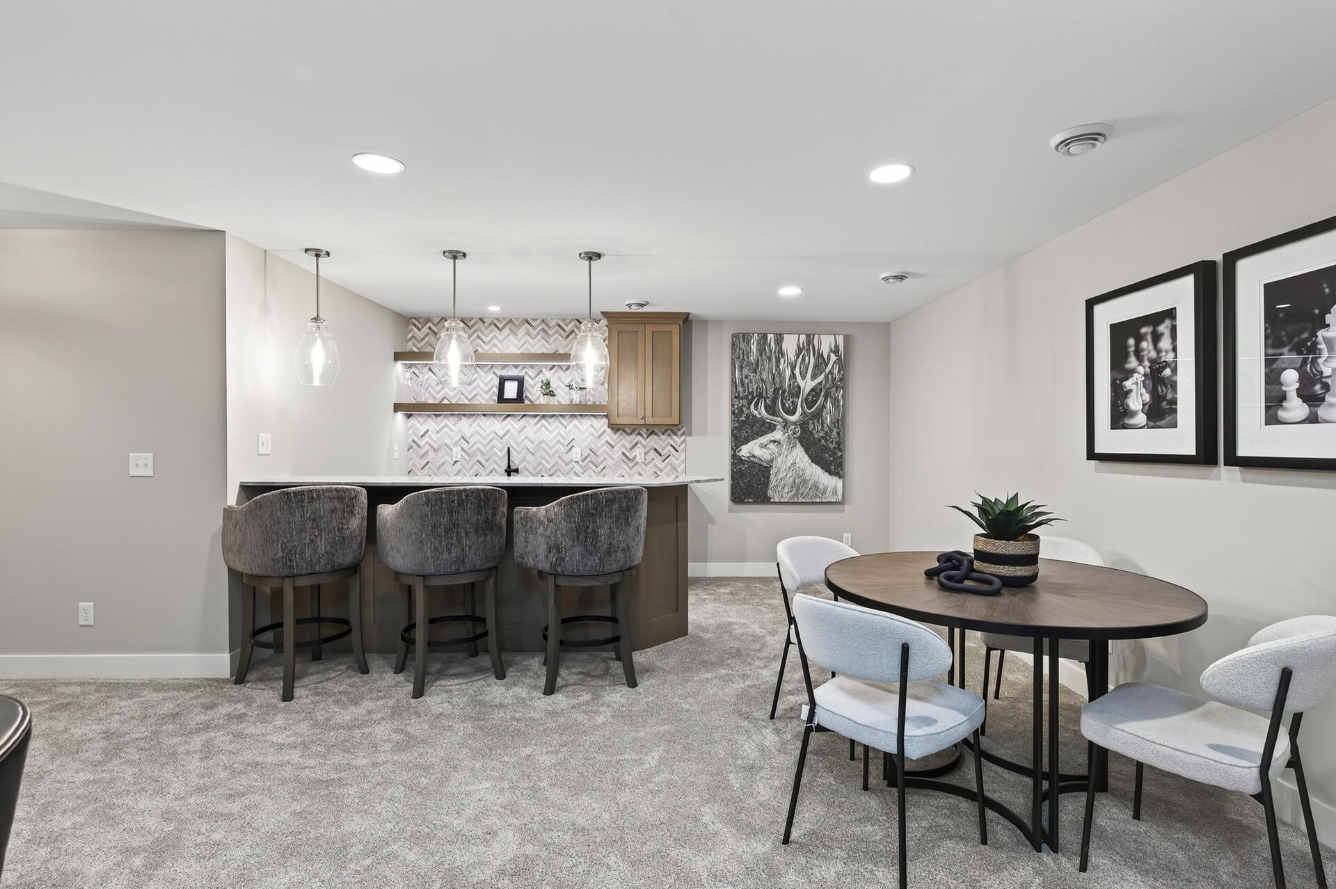 5319 Glenwood Avenue