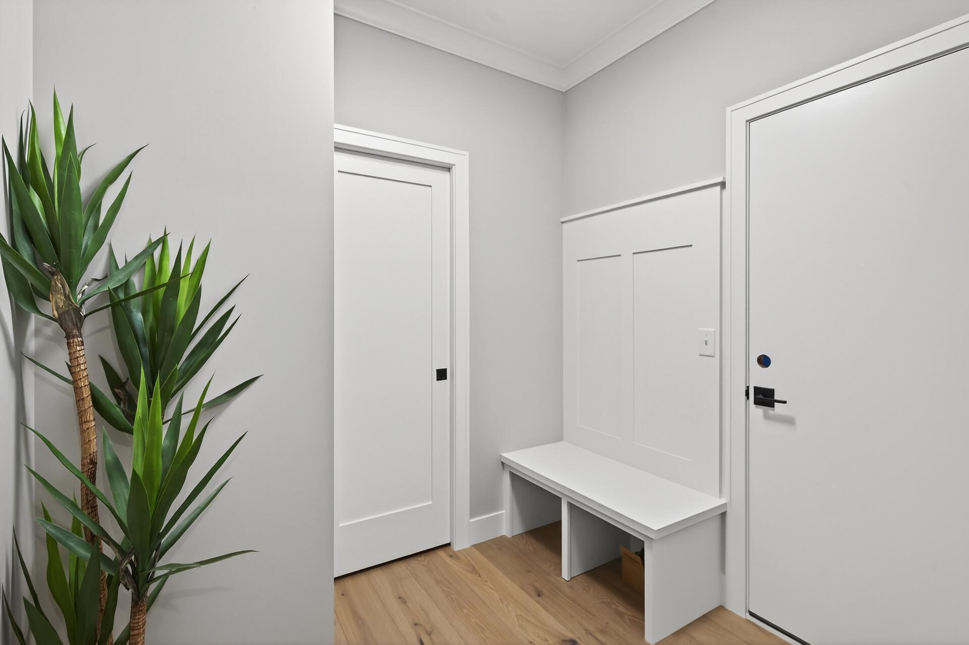 5319 Glenwood Avenue