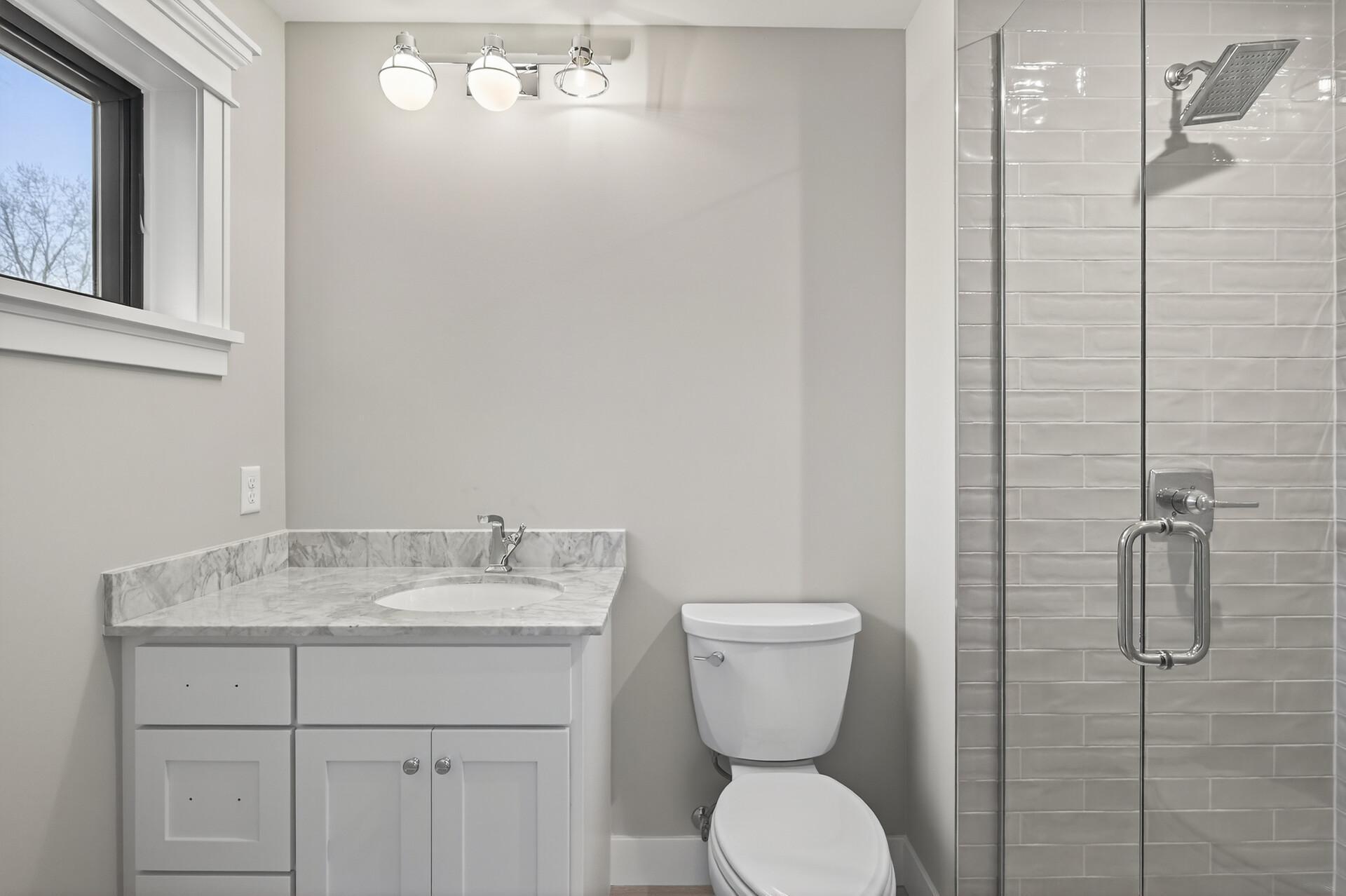 5319 Glenwood Avenue