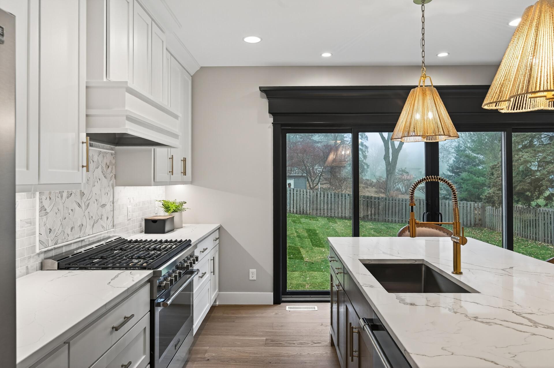 5319 Glenwood Avenue