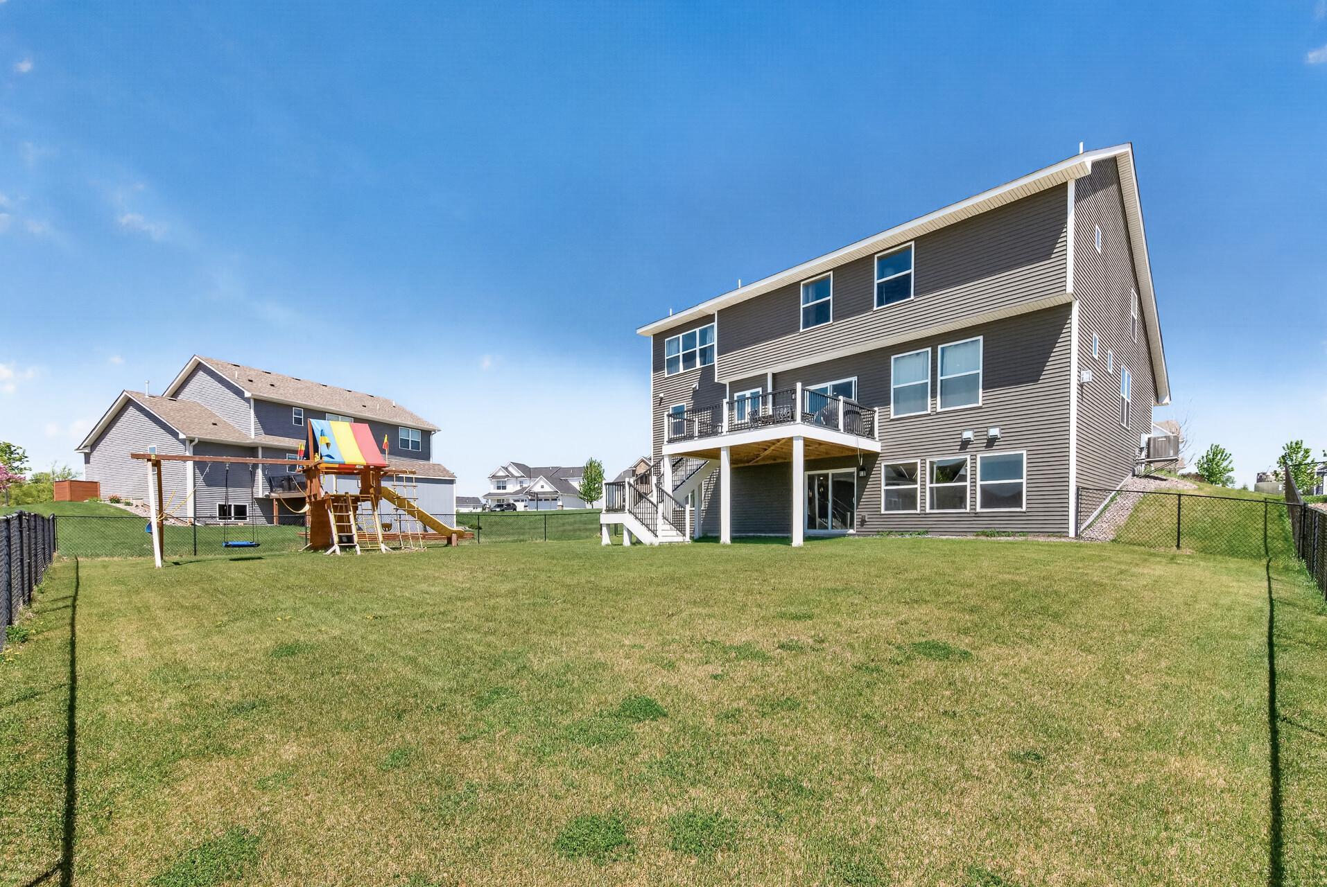5255 Randolph Avenue NE