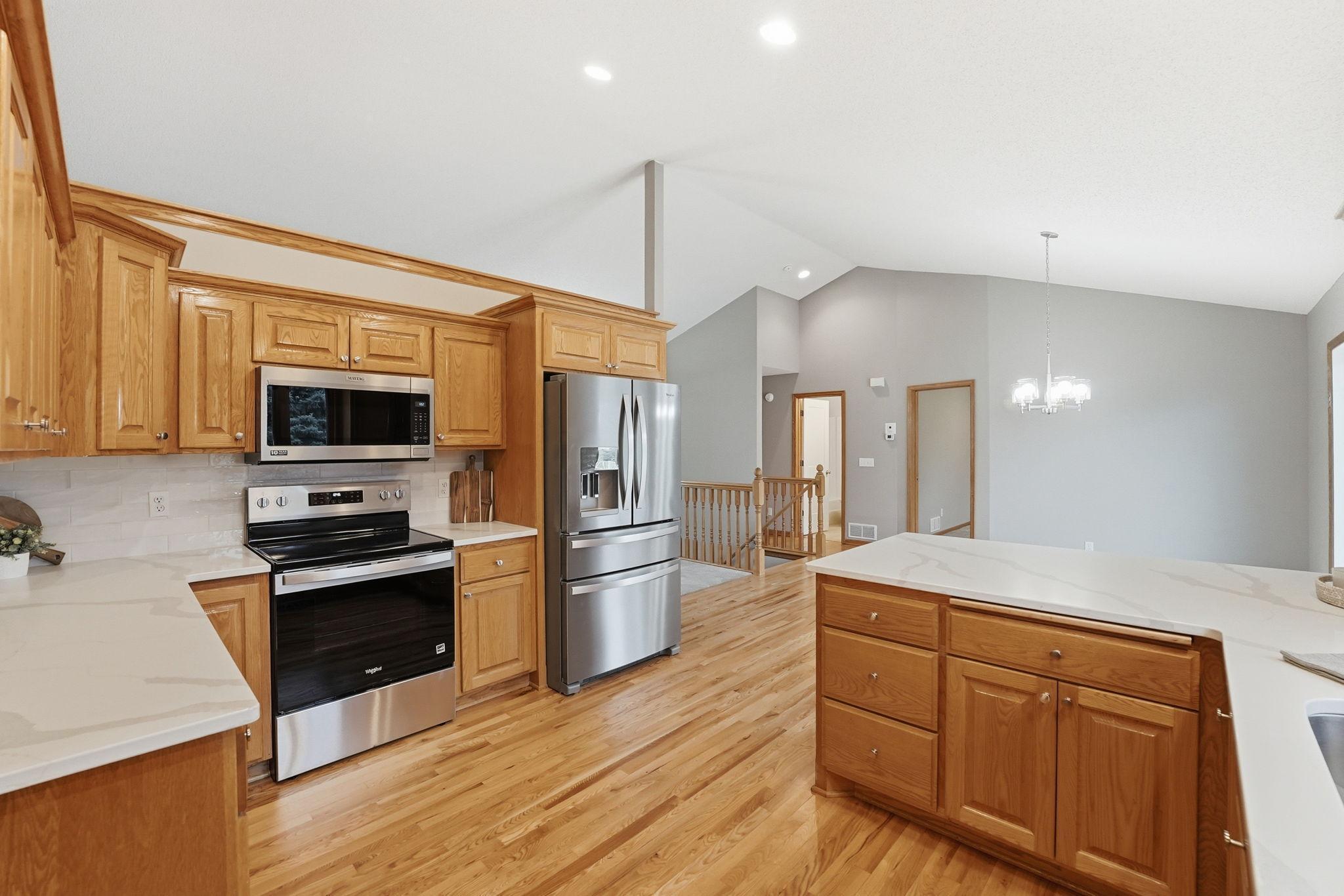801 Maplewood Avenue