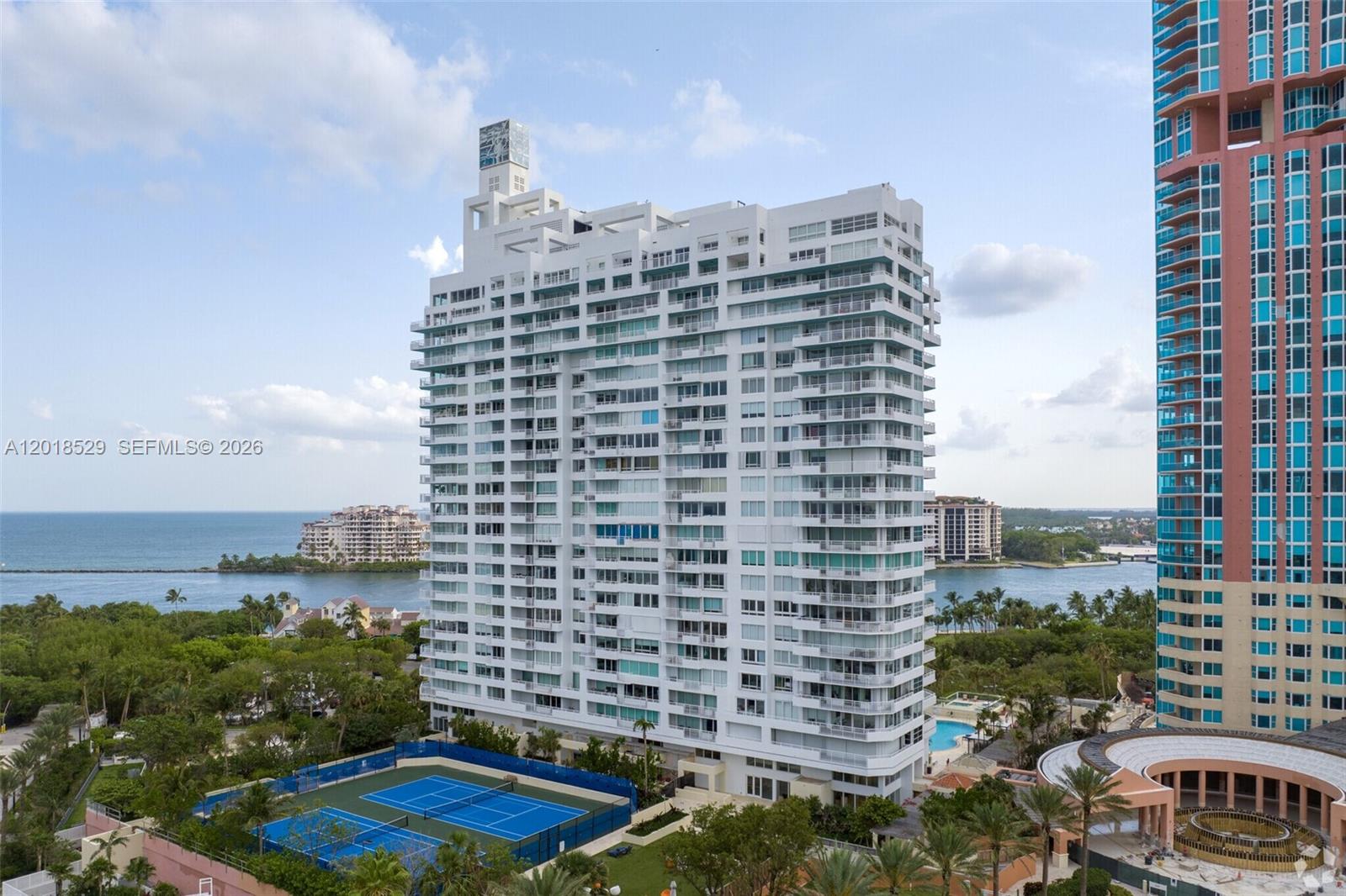 400 S Pointe Dr # 1501