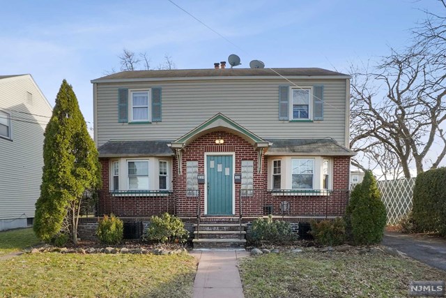 239-241 Lincoln Avenue
