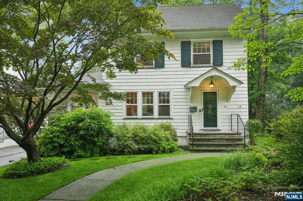 26 Macopin Avenue