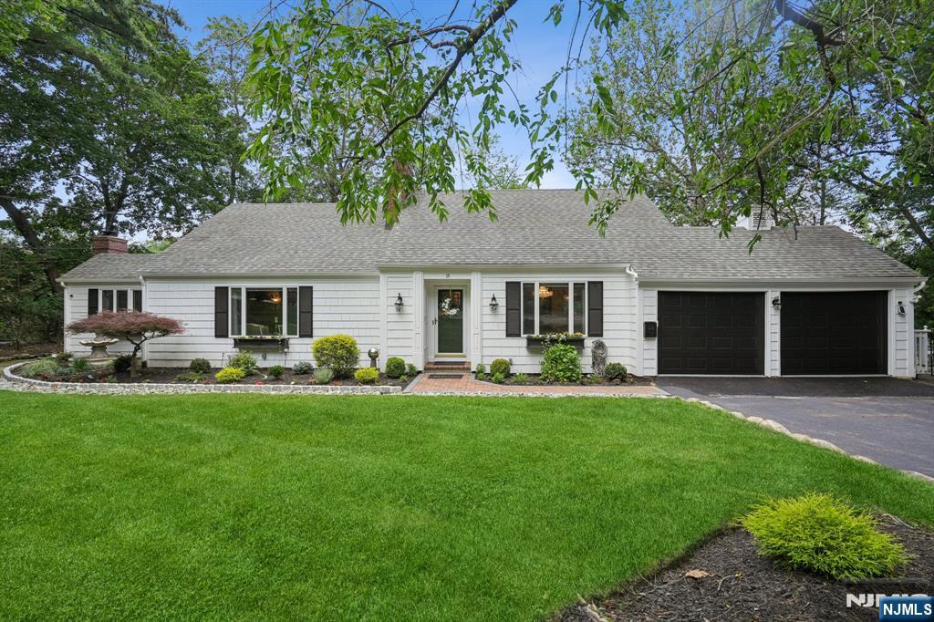 15 Barberry Way