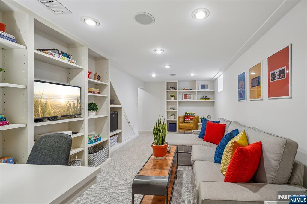 23 Mount Vernon Road